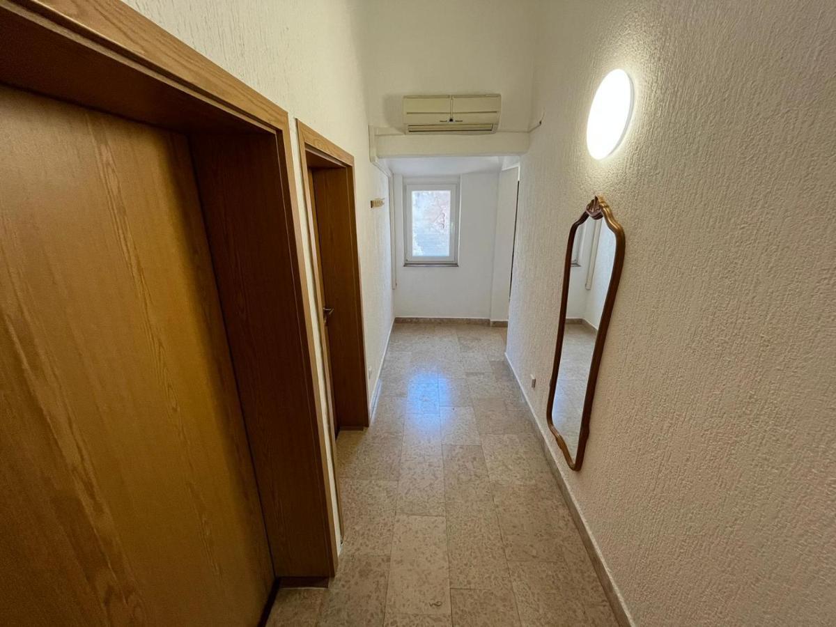 Old Town Apartment メドゥリン エクステリア 写真
