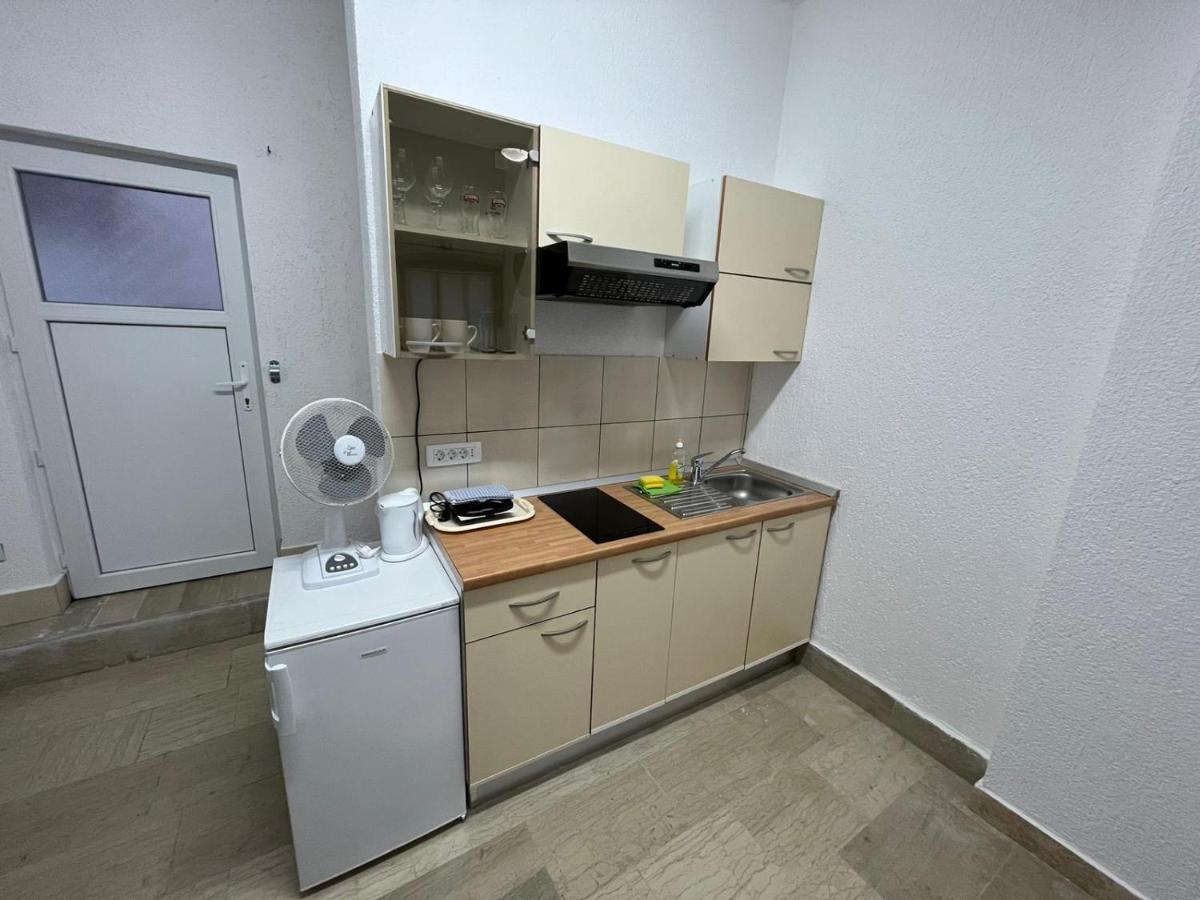 Old Town Apartment メドゥリン エクステリア 写真