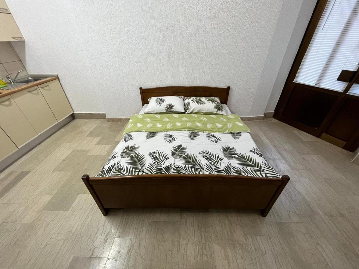 Old Town Apartment メドゥリン エクステリア 写真